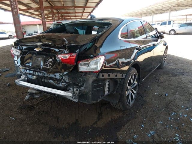 2017 CHEVROLET MALIBU 1LT 4