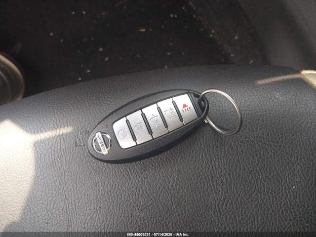 2021 NISSAN SENTRA SR XTRONIC CVT 11
