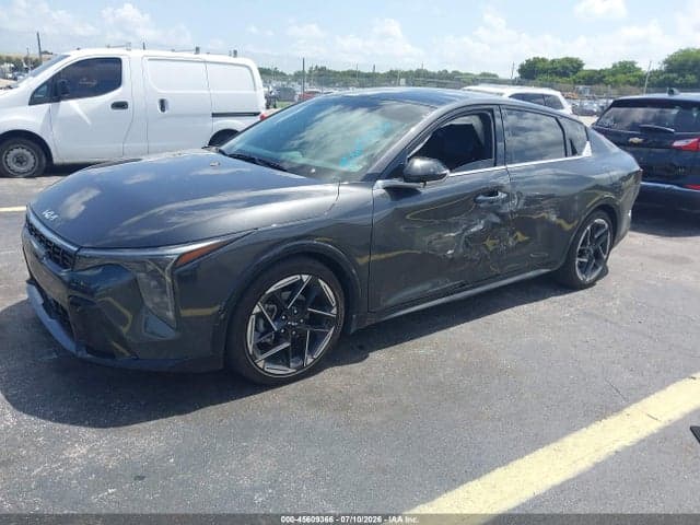 2025 KIA K4 GT-LINE 2