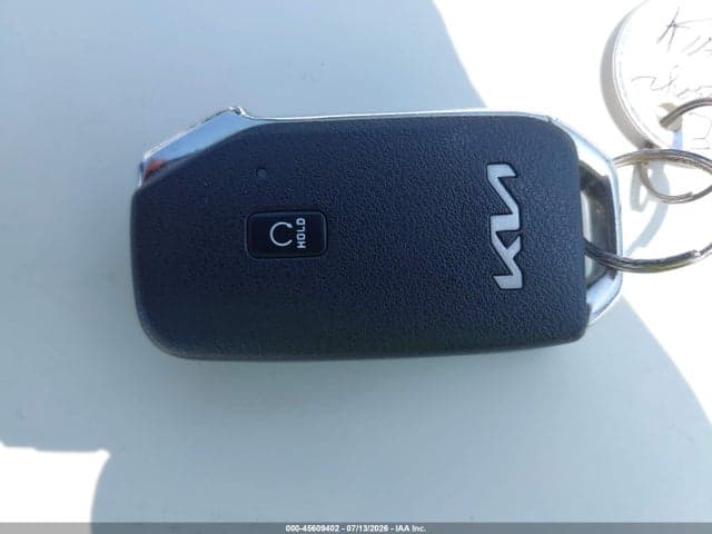 2024 KIA SPORTAGE HYBRID EX 11