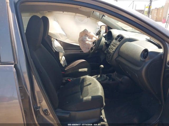 2017 NISSAN VERSA 1.6 S+ 5