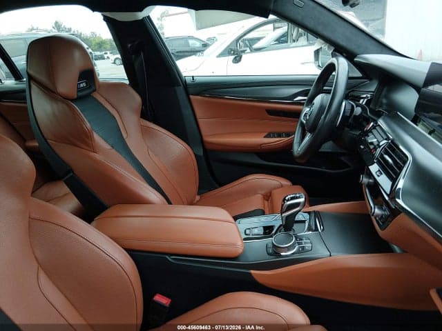 2021 BMW M5 5