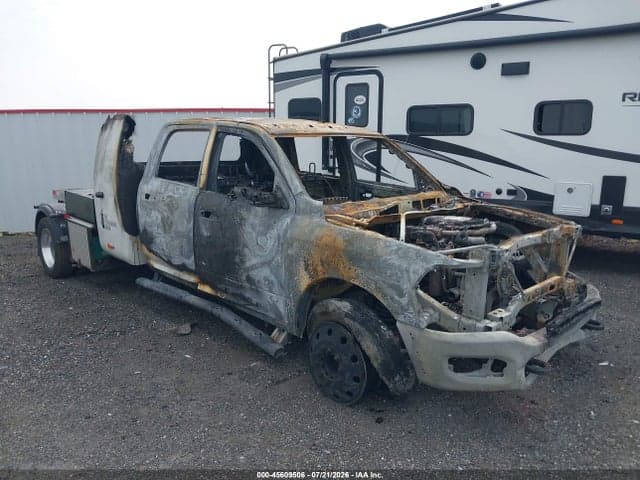 2022 RAM 5500 CHASSIS TRADESMAN/SLT/LARAMIE/LIMITED - 1