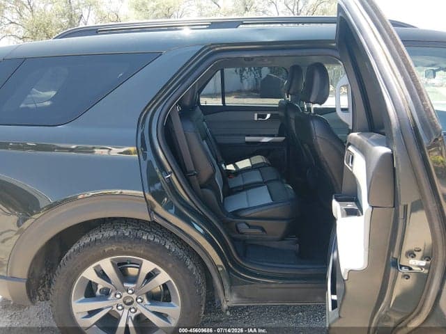 2022 FORD EXPLORER XLT 8