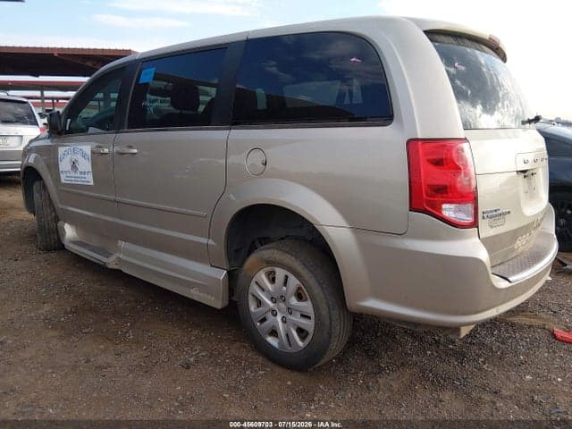2016 DODGE GRAND CARAVAN SE 3