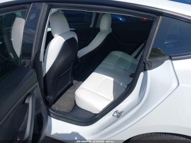 2021 TESLA MODEL 3 STANDARD RANGE PLUS REAR-WHEEL DRIVE 8