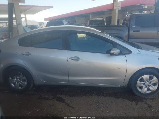 2018 KIA FORTE LX 12