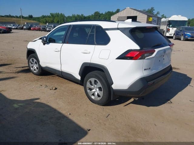 2021 TOYOTA RAV4 LE 3