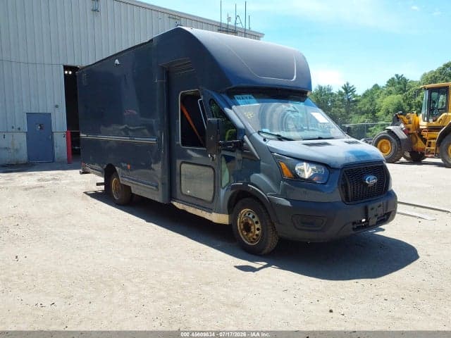 2021 FORD TRANSIT CUTAWAY 1