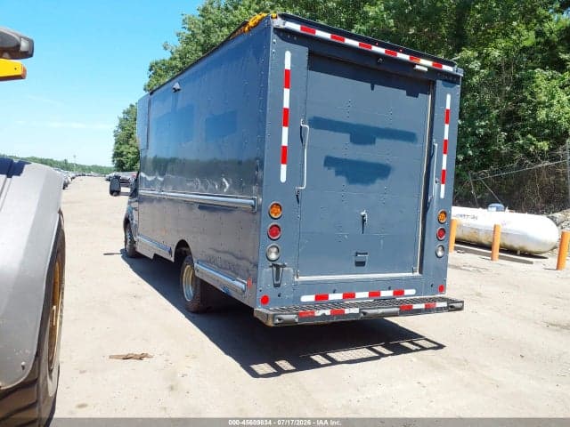 2021 FORD TRANSIT CUTAWAY 3