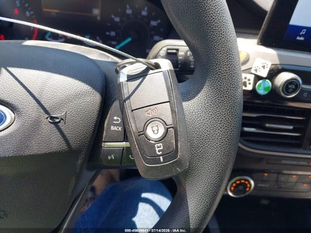 2021 FORD ESCAPE SE 11