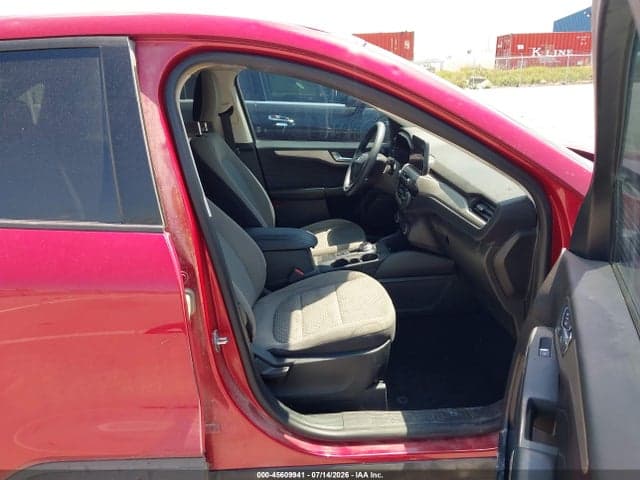 2021 FORD ESCAPE SE 5
