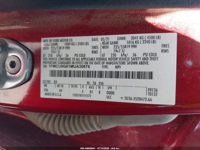 2021 FORD ESCAPE SE 9