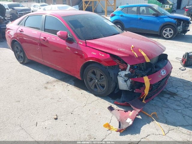 2022 HYUNDAI ELANTRA SEL - 1