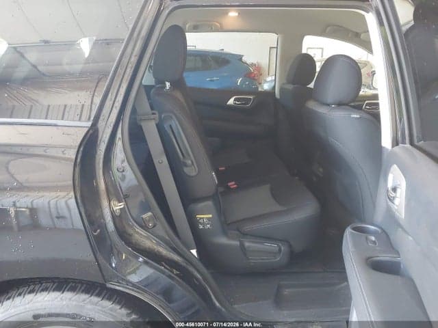 2020 NISSAN PATHFINDER S 4WD 8
