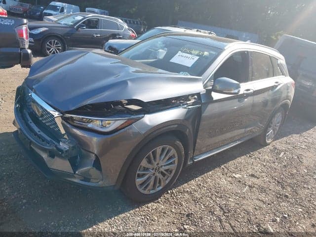 2024 INFINITI QX50 LUXE AWD 2