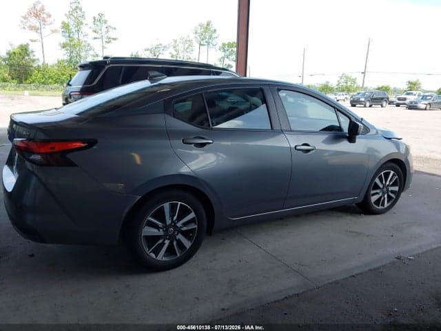 2020 NISSAN VERSA SV XTRONIC CVT 13