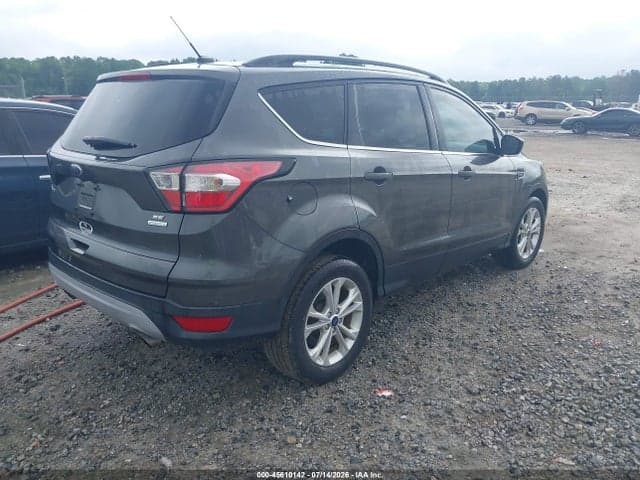 2018 FORD ESCAPE SE 4