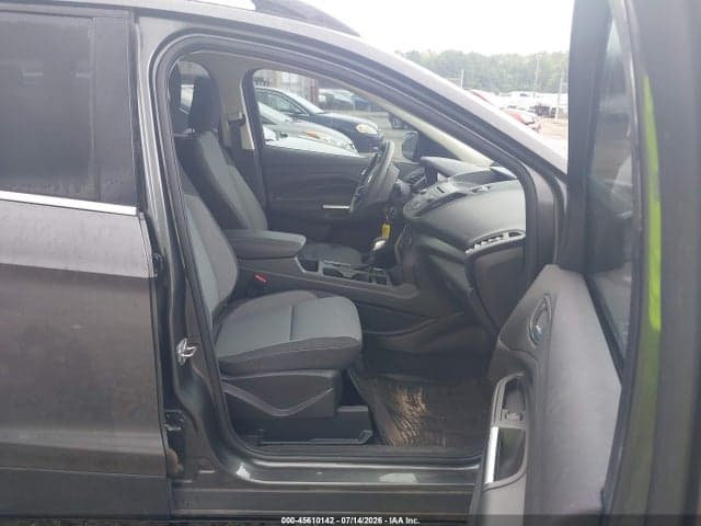 2018 FORD ESCAPE SE 5