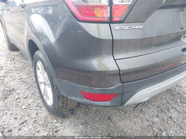2018 FORD ESCAPE SE 6