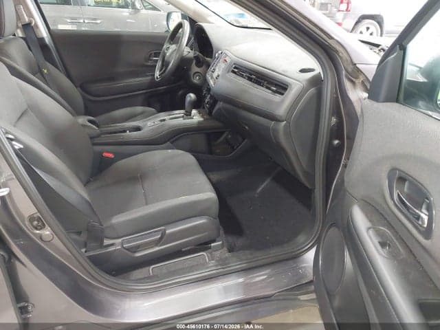 2022 HONDA HR-V AWD LX 5