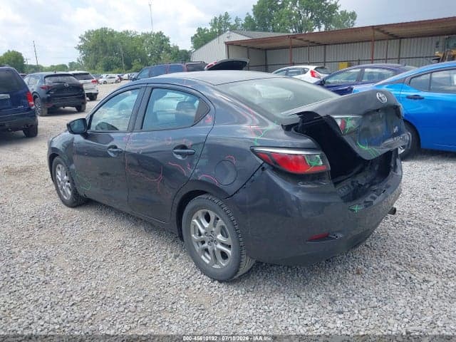 2018 TOYOTA YARIS IA 3