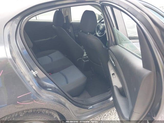 2018 TOYOTA YARIS IA 8