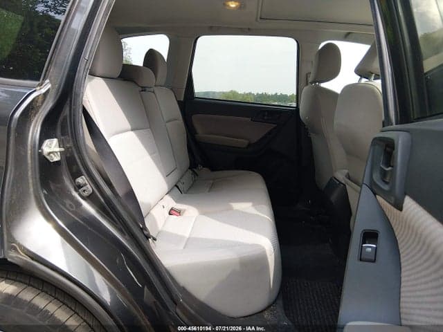 2017 SUBARU FORESTER 2.5I PREMIUM 8