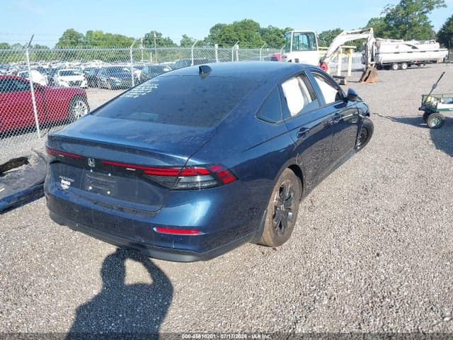 2025 HONDA ACCORD SE 4