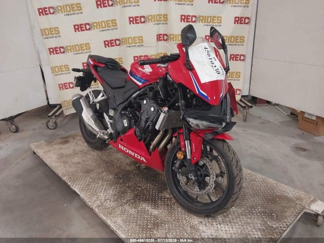 2025 HONDA CBR500 RA 1