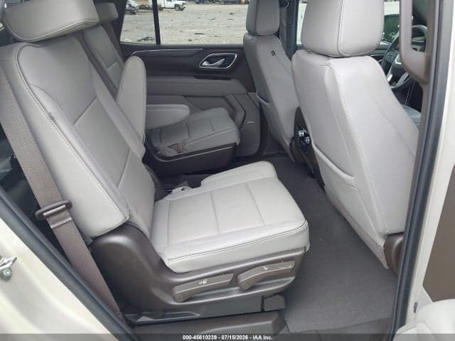 2024 GMC YUKON 4WD SLT 8