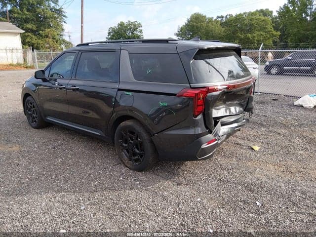 2025 KIA CARNIVAL MPV HYBRID SX 3