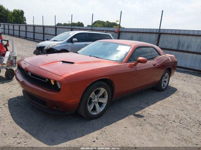 2021 DODGE CHALLENGER SXT 2