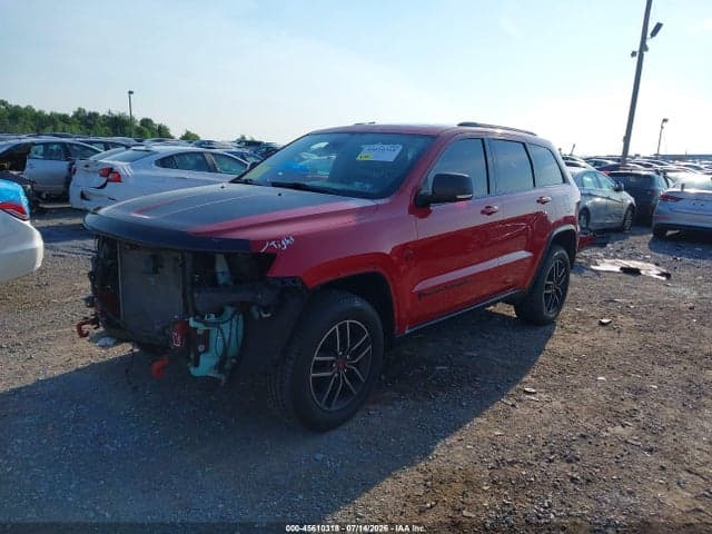 2017 JEEP GRAND CHEROKEE TRAILHAWK 2