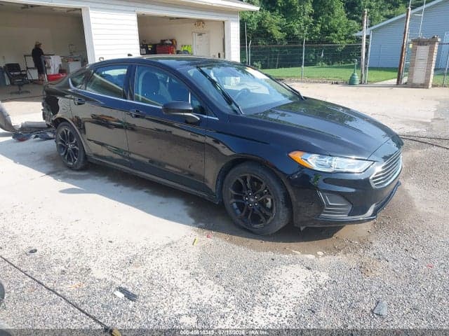 2019 FORD FUSION SE 1