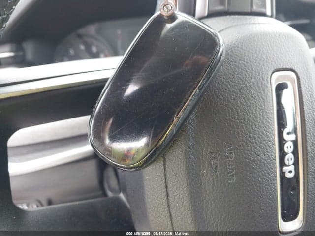 2022 JEEP COMPASS LATITUDE FWD 11