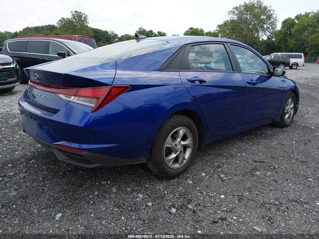 2021 HYUNDAI ELANTRA SE 4