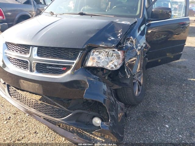 2017 DODGE GRAND CARAVAN SXT 6
