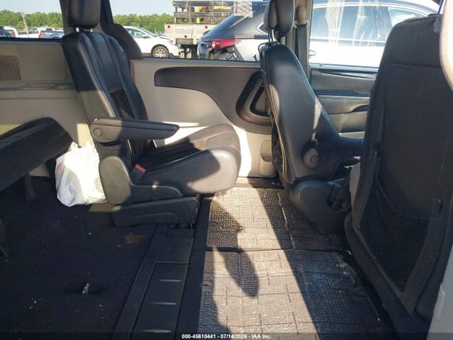 2017 DODGE GRAND CARAVAN SXT 8