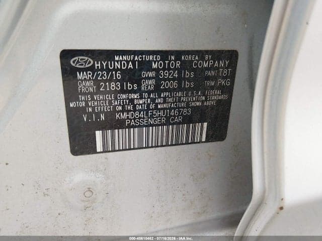 2017 HYUNDAI ELANTRA LIMITED 10