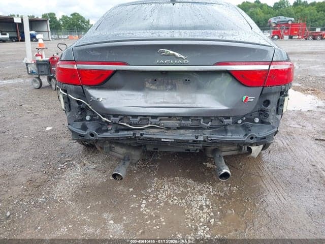 2017 JAGUAR XF S 6