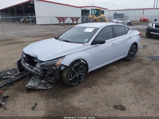 2023 NISSAN ALTIMA SR INTELLIGENT AWD 2