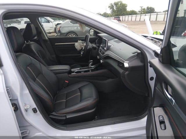 2023 NISSAN ALTIMA SR INTELLIGENT AWD 5