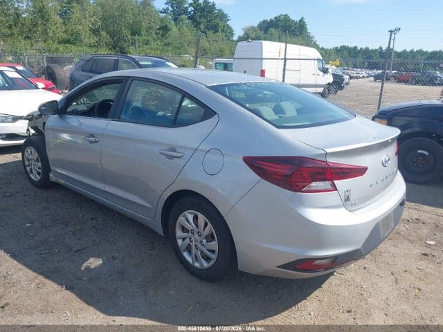 2020 HYUNDAI ELANTRA SE 3