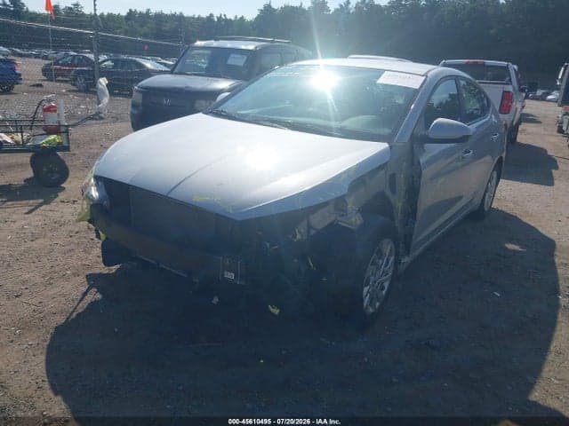 2020 HYUNDAI ELANTRA SE 6