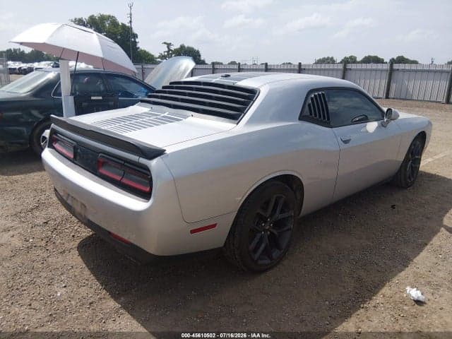 2020 DODGE CHALLENGER SXT 4
