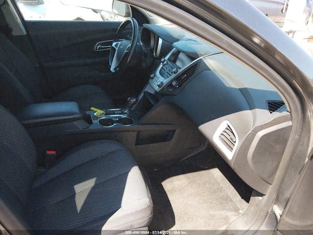 2017 CHEVROLET EQUINOX LT 5