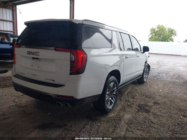 2025 GMC YUKON XL 4WD AT4 4