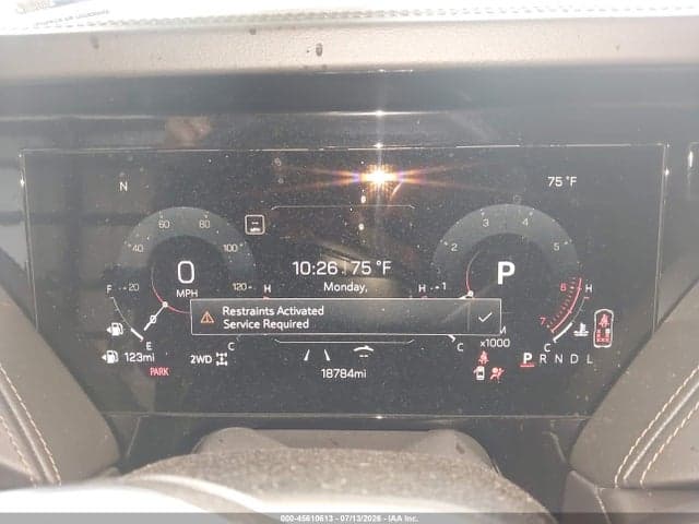 2025 GMC YUKON XL 4WD AT4 7