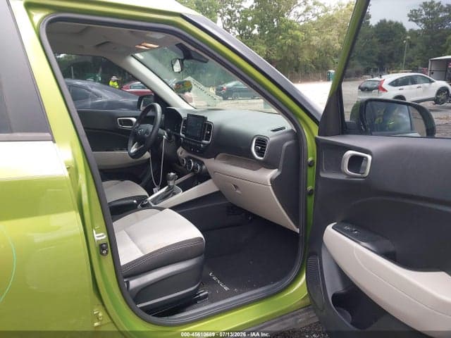 2024 HYUNDAI VENUE SEL 5
